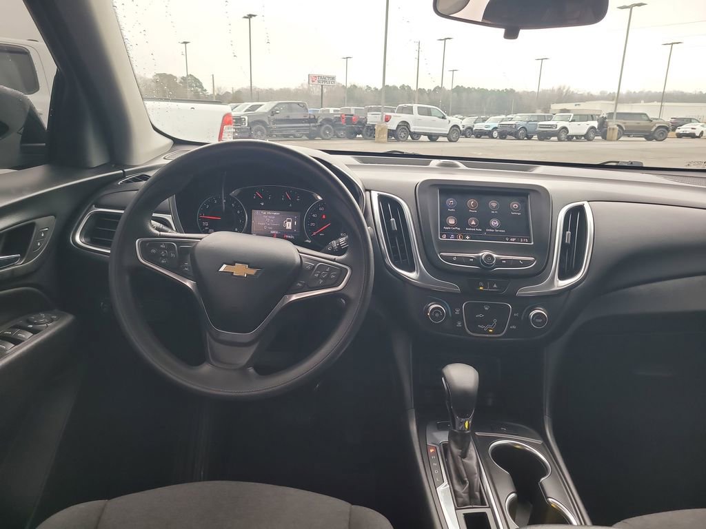Used 2022 Chevrolet Equinox LT image 24