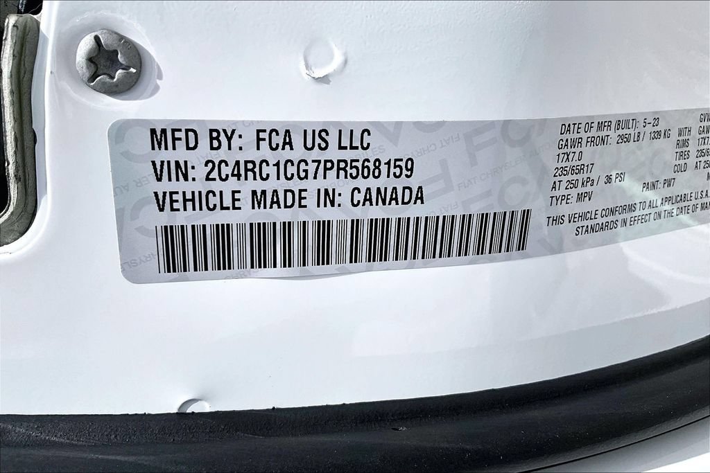 Used 2023 Chrysler Voyager LX FWD image 30
