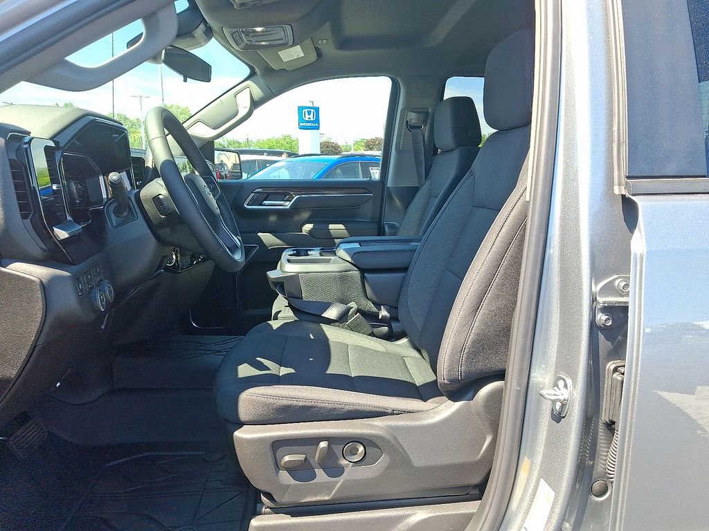 New 2026 Chevrolet Silverado 1500 RST w/ RST Select Package AWD/4WD image 6