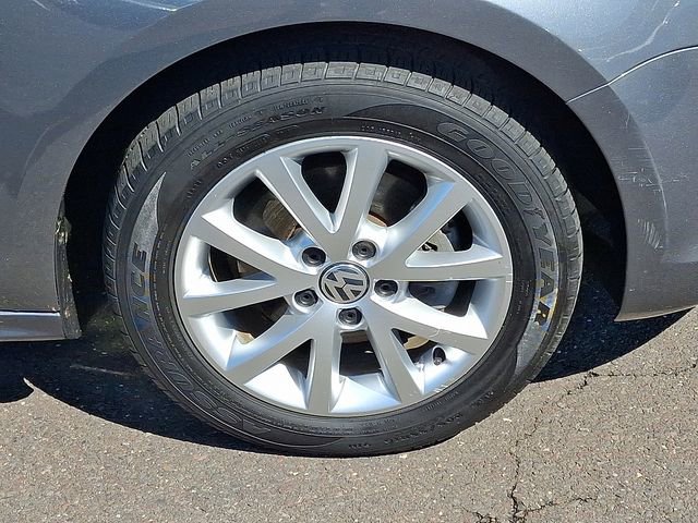 Used 2013 Volkswagen Jetta SE FWD image 8