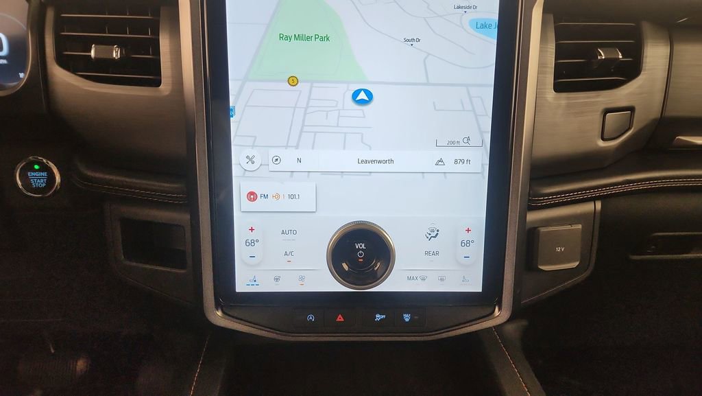 Used 2023 Ford Expedition Max Platinum image 16