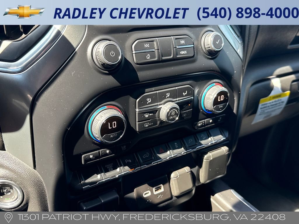Used 2020 Chevrolet Silverado 3500 LTZ w/ LTZ Plus Package AWD/4WD image 15