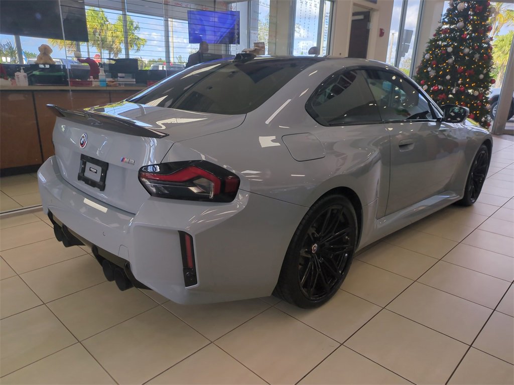 Used 2023 BMW M2 w/ Lighting Package image 5