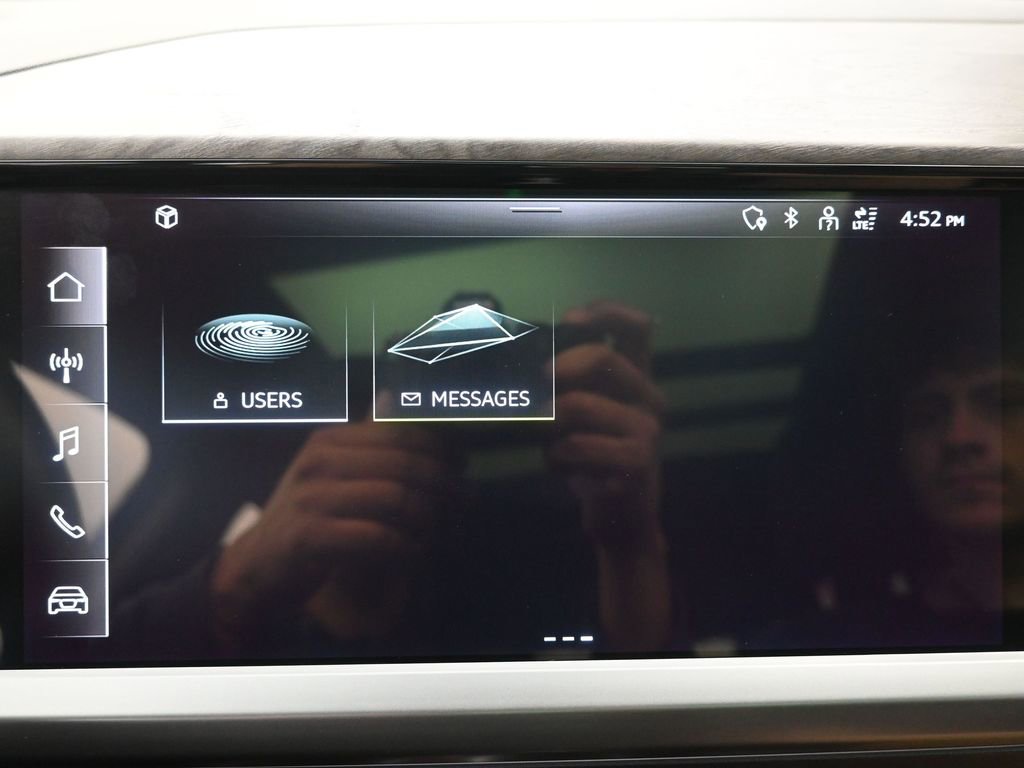 Used 2024 Audi Q4 e-tron Premium w/ Convenience Package image 12