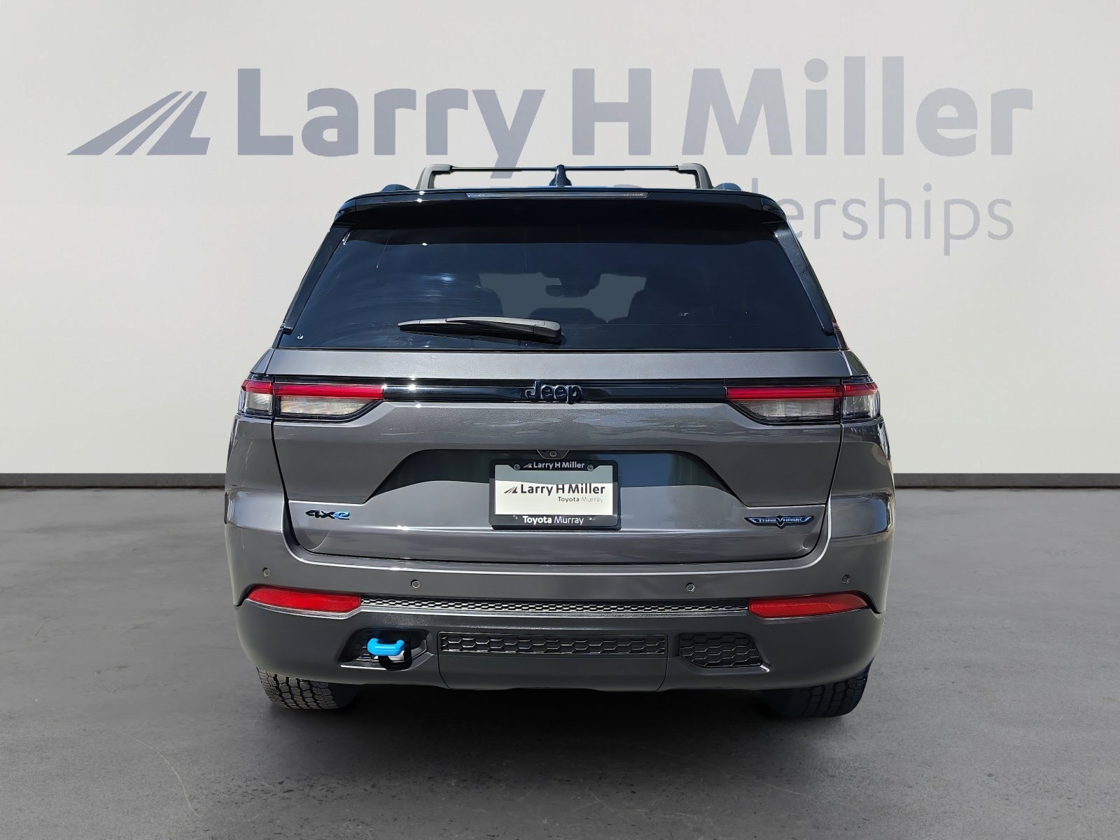 Used 2024 Jeep Grand Cherokee Trailhawk AWD/4WD image 4