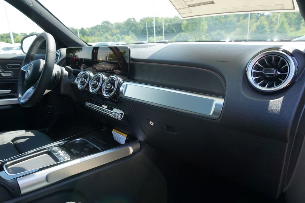 New 2025 Mercedes-Benz GLB 250 4MATIC image 65