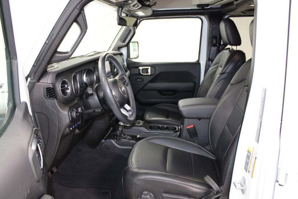 Used 2023 Jeep Wrangler Unlimited Sahara w/ Cold Weather Group image 22