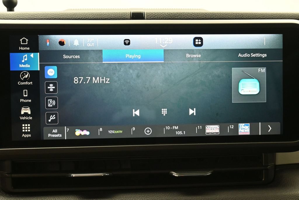 Used 2024 Jeep Gladiator Sport AWD/4WD image 18