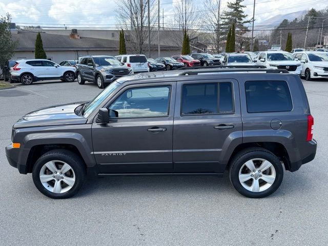 Used 2016 Jeep Patriot Latitude image 8