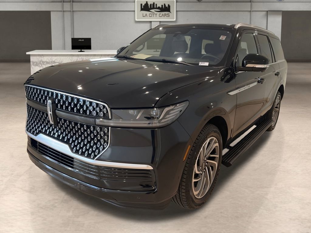 Used 2025 Lincoln Navigator Reserve