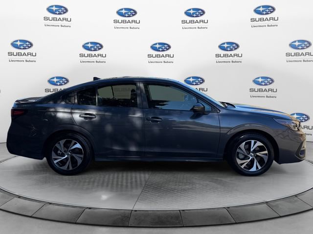 Used 2025 Subaru Legacy Premium image 3