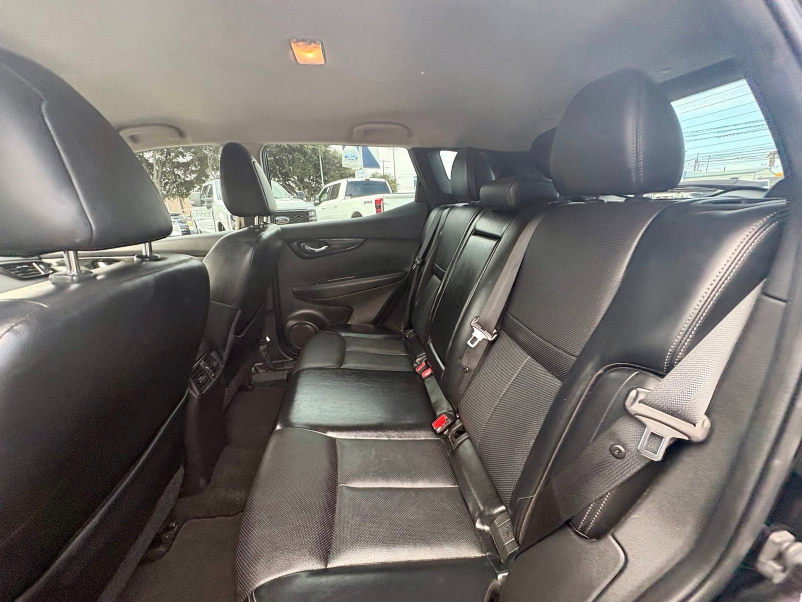 Used 2022 Nissan Rogue Sport SL AWD/4WD image 11