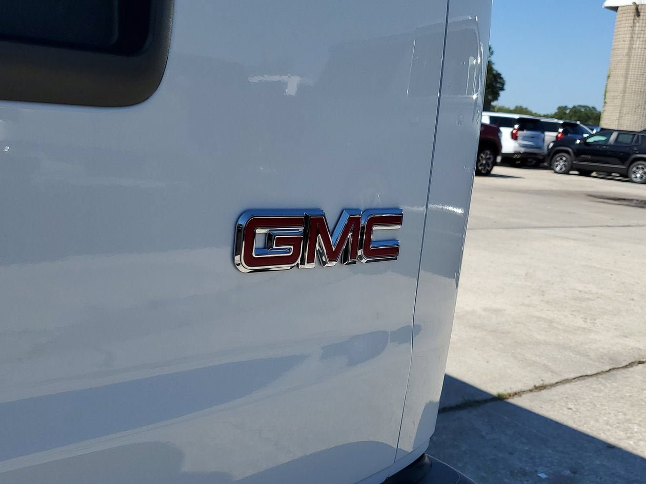 New 2026 GMC Savana 2500 Extended RWD image 7