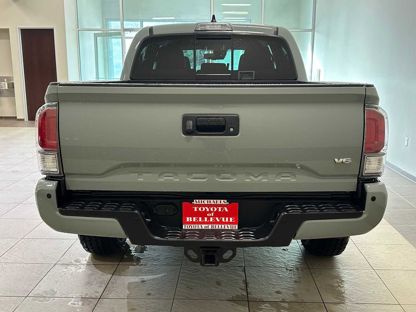Certified 2022 Toyota Tacoma TRD Sport w/ Technology Package image 5