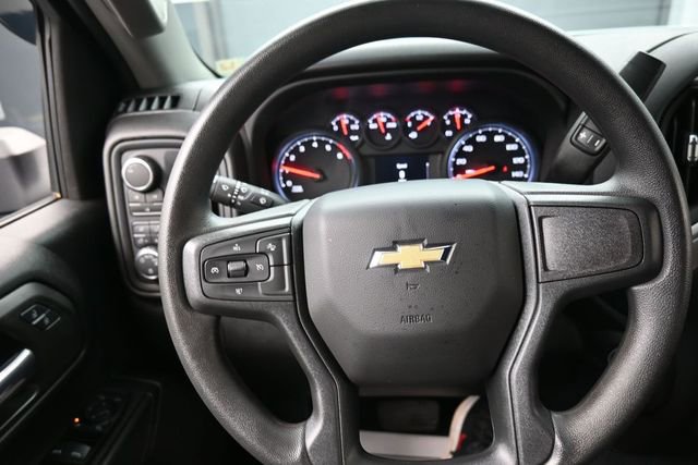 Used 2025 Chevrolet Silverado 2500 Custom w/ Custom Value Package AWD/4WD image 8