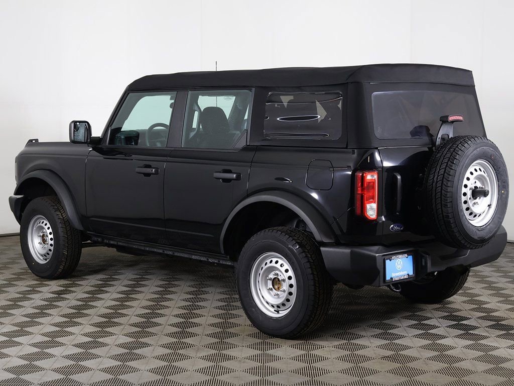 Used 2023 Ford Bronco 4-Door AWD/4WD image 6
