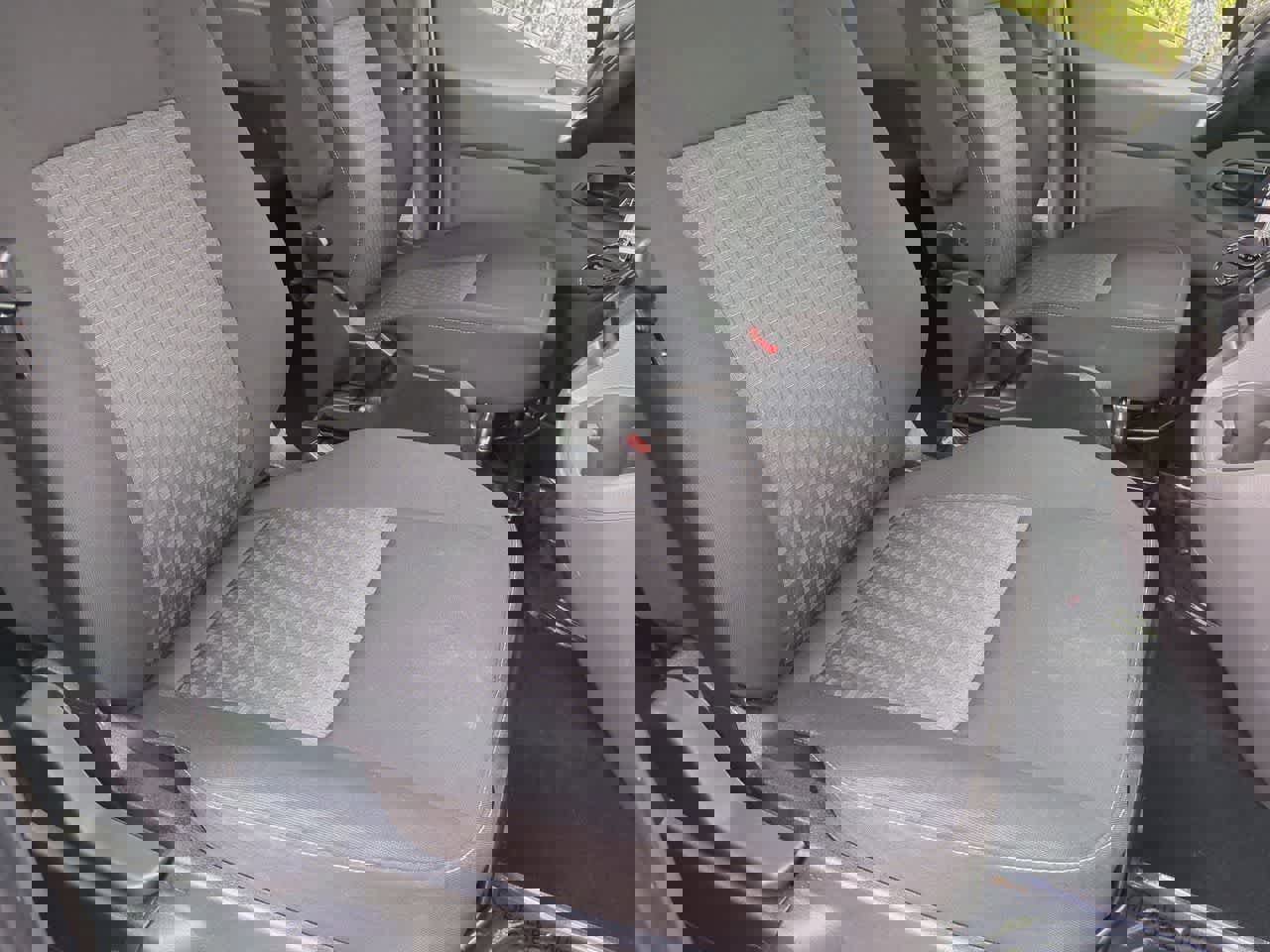 Used 2023 Ford Transit 350 XLT image 21