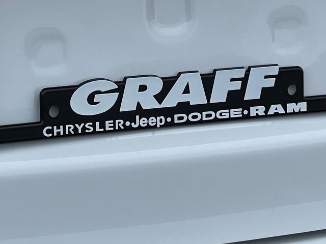 Certified 2024 Jeep Grand Cherokee L Laredo image 49