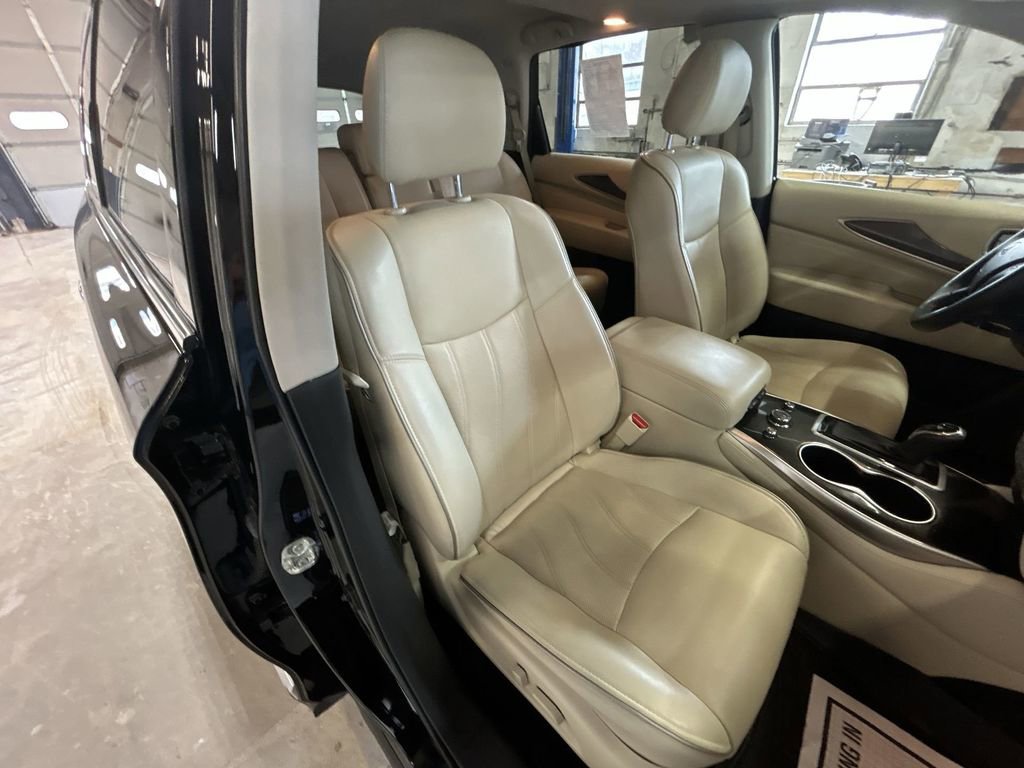 Used 2020 INFINITI QX60 Luxe w/ Essential Package image 26