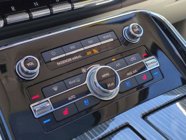 Used 2022 Lincoln Navigator Black Label image 24