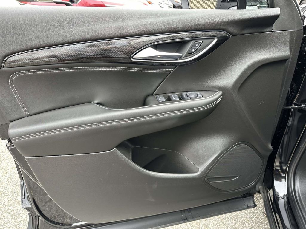 Used 2022 Buick Envision Preferred w/ Safety Package image 17