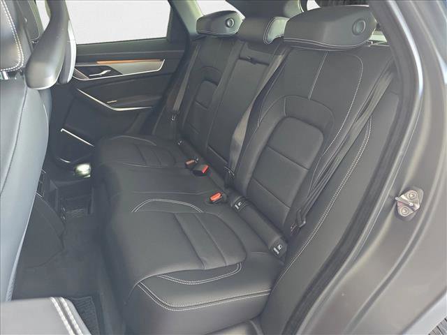 New 2026 Jaguar F-PACE R-Dynamic S AWD/4WD image 11