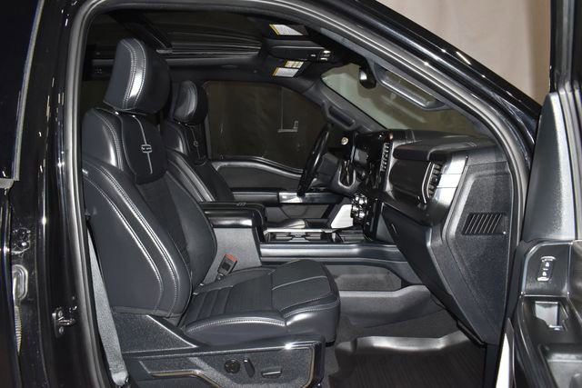 Used 2025 Ford F250 Platinum image 33