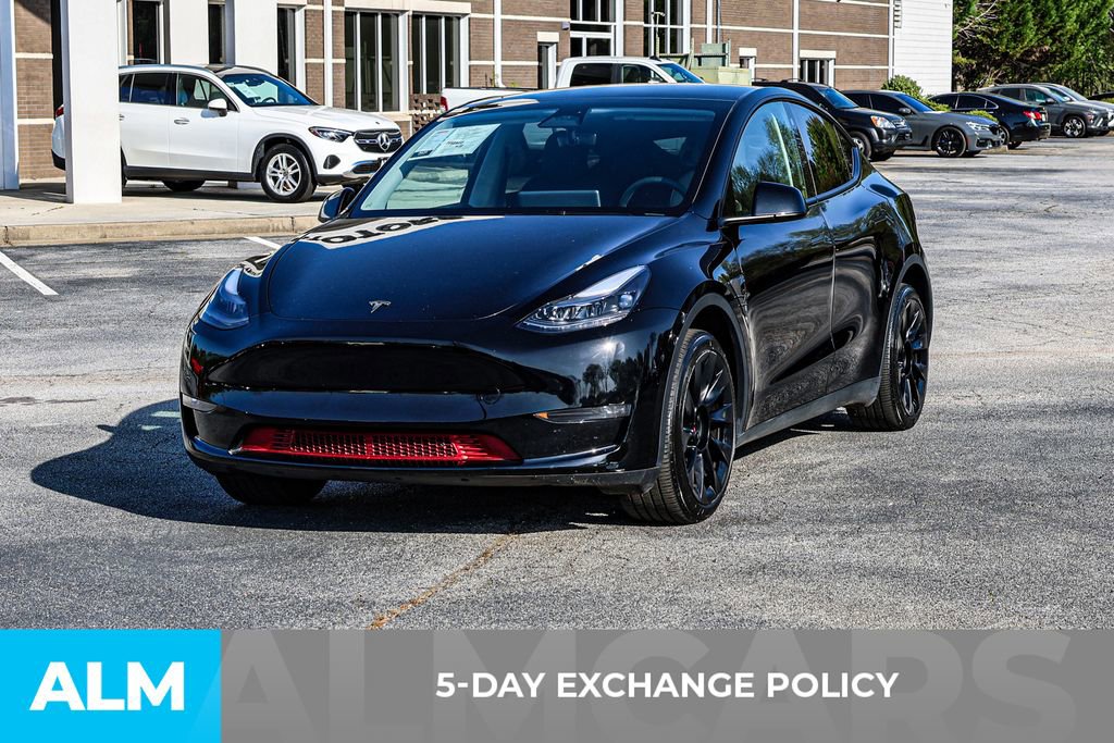 Used 2023 Tesla Model Y Long Range image 4