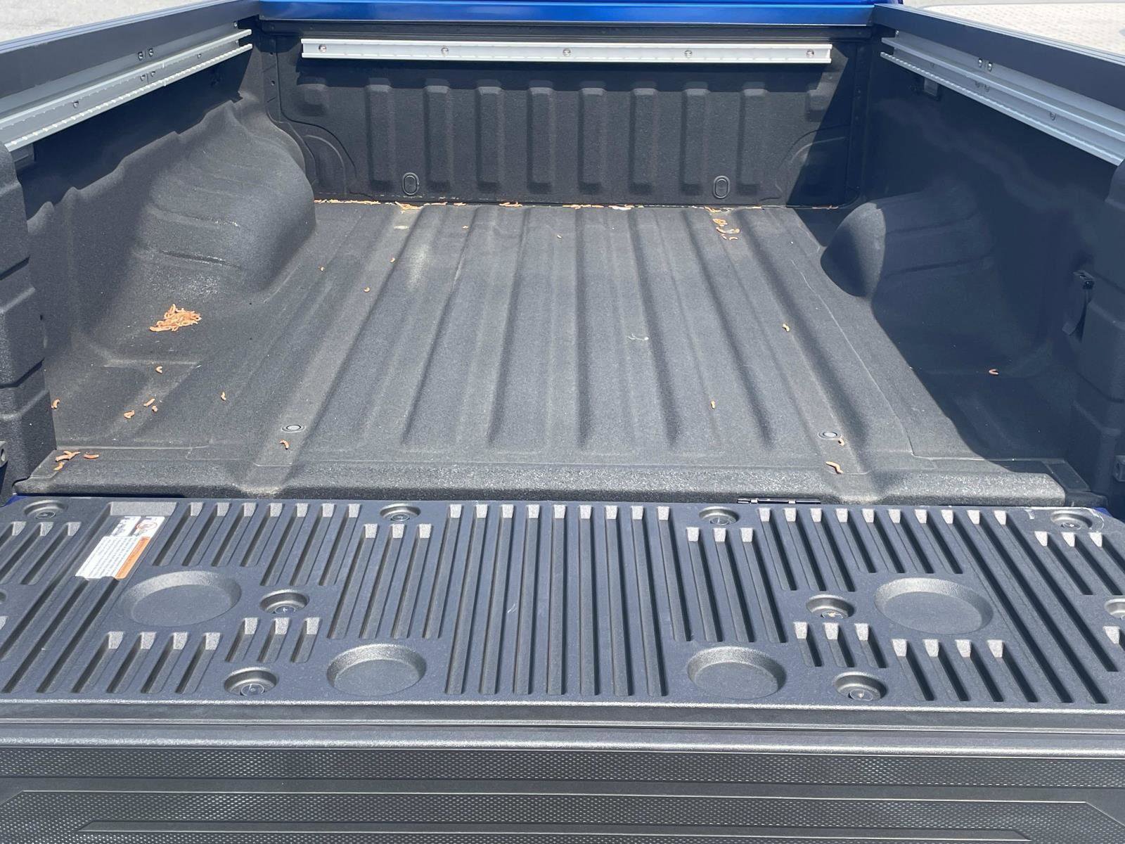 Used 2024 Nissan Frontier SV w/ SV Convenience Package image 8