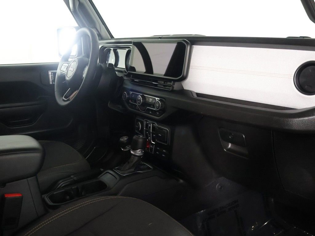 Used 2025 Jeep Wrangler Unlimited Sport S 4xe AWD/4WD image 25
