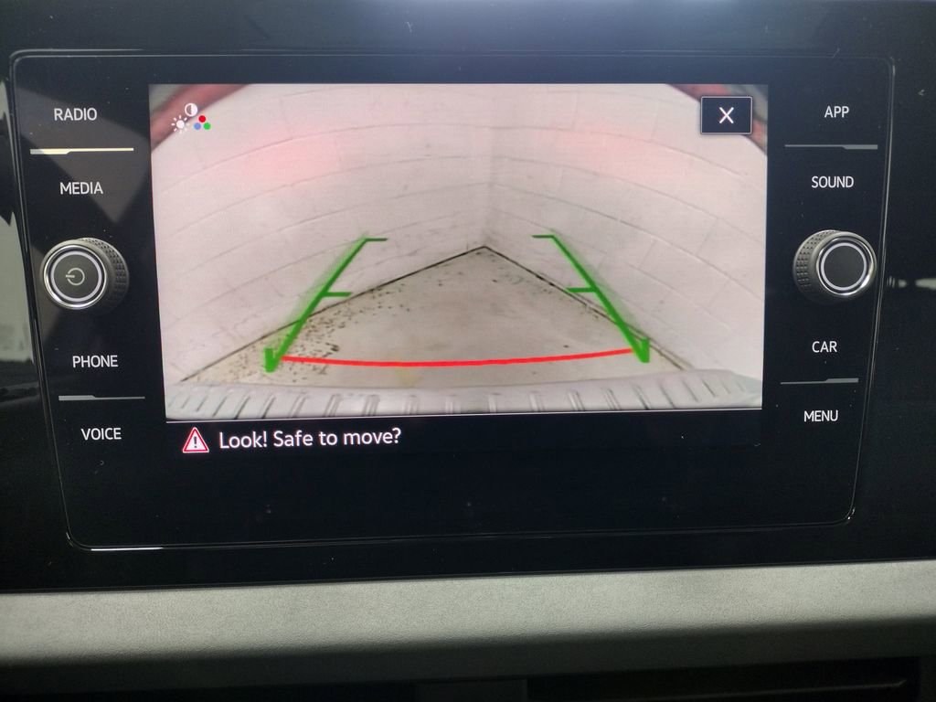 New 2026 Volkswagen Jetta SE FWD image 8