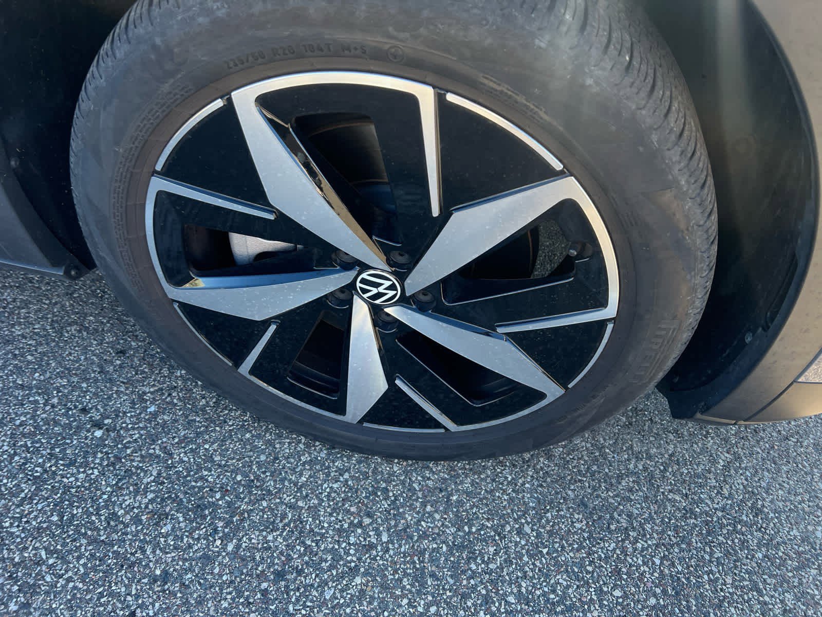 Used 2023 Volkswagen ID.4 Pro S AWD/4WD image 4