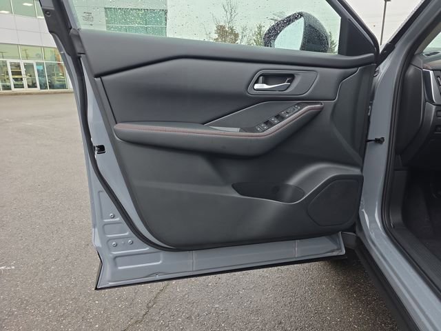 New 2026 Nissan Rogue SV image 15