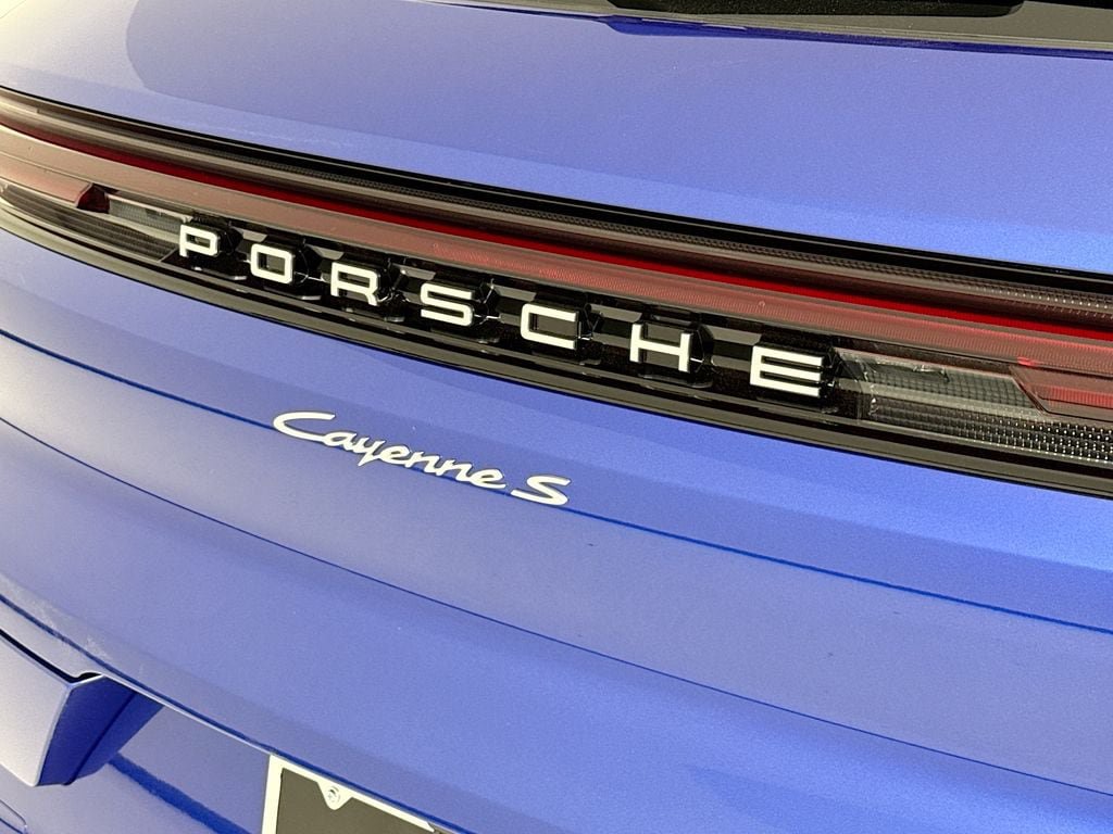 New 2026 Porsche Cayenne S AWD/4WD image 36