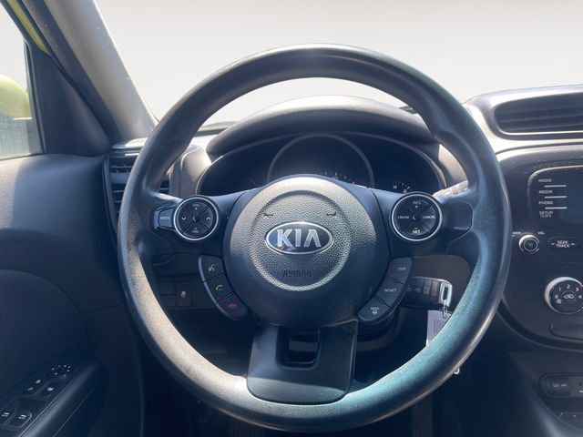 Used 2015 Kia Soul + FWD image 9