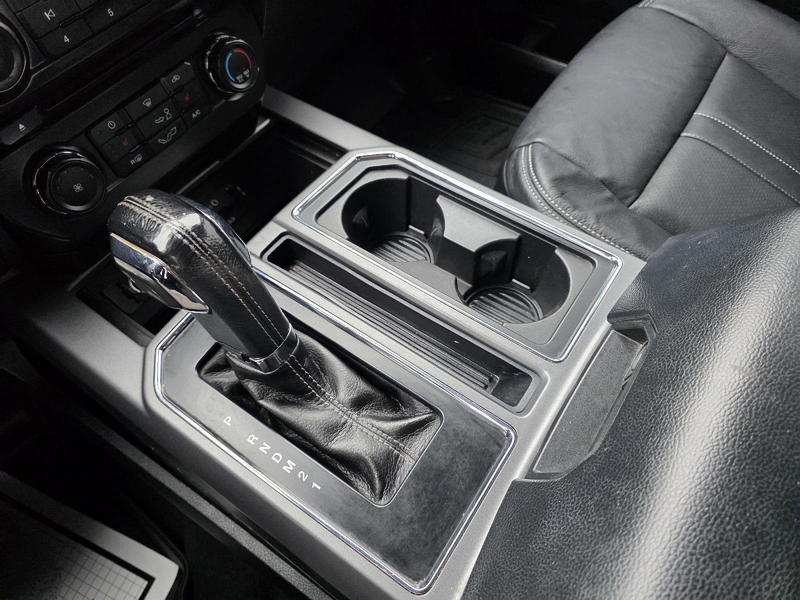 Used 2015 Ford F150 XLT w/ Equipment Group 302A Luxury image 27