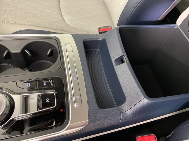 New 2026 Kia Carnival EX image 33