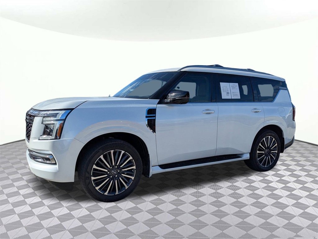 Used 2025 Nissan Armada Platinum Reserve image 7