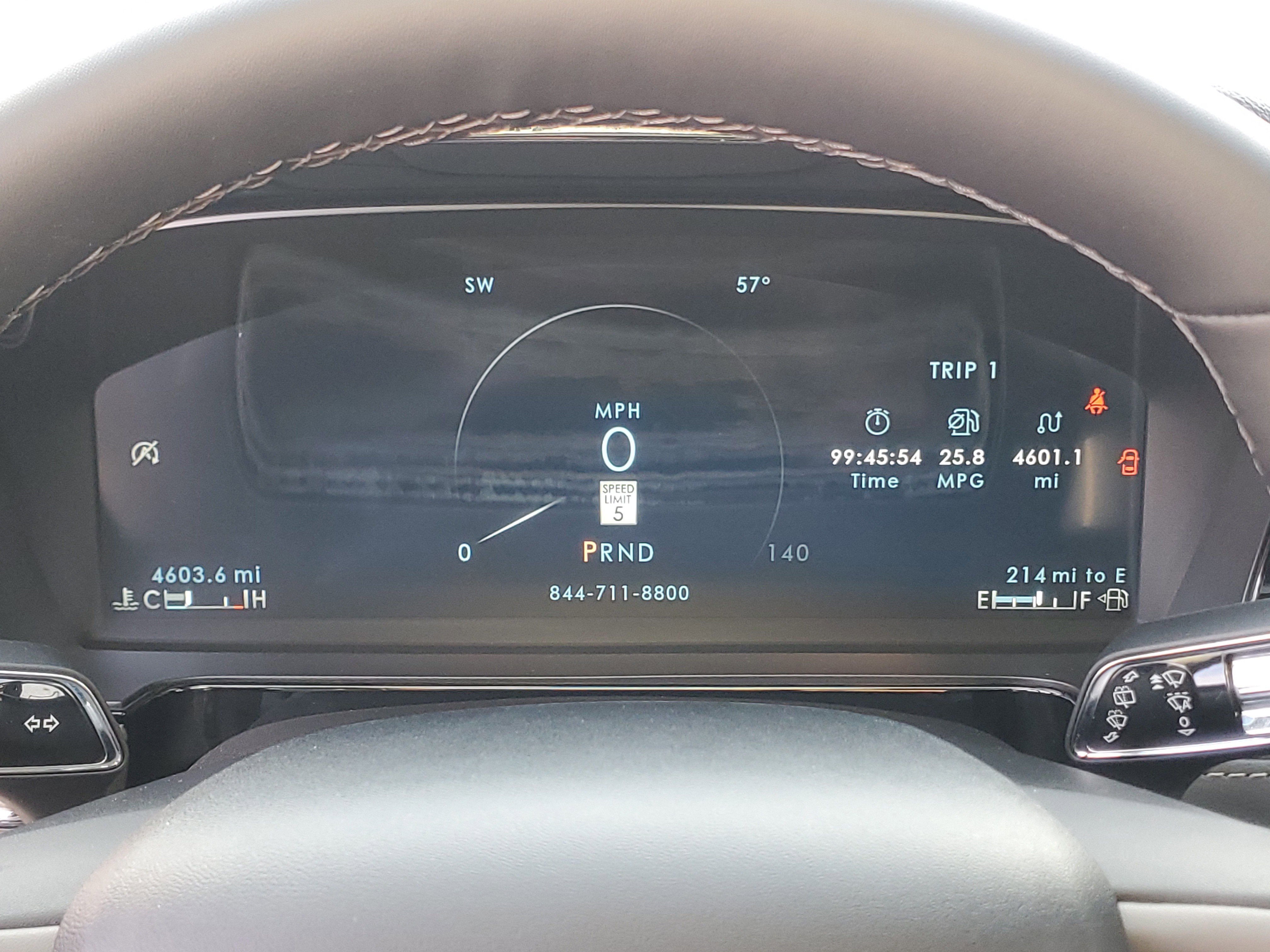 Certified 2025 Lincoln Corsair AWD w/ Equipment Group 101A image 15