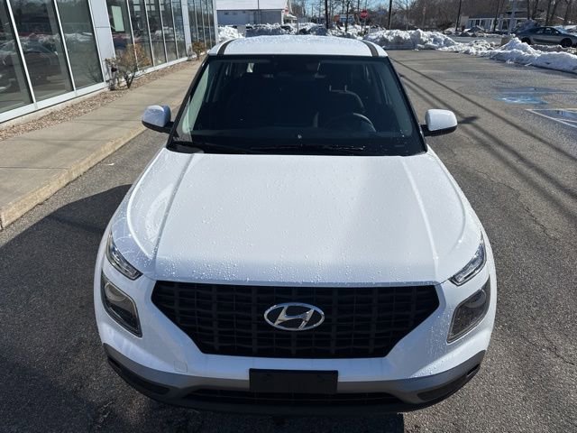 Used 2026 Hyundai Venue SE image 3