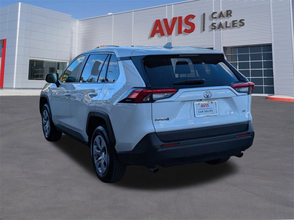 Used 2025 Toyota RAV4 LE image 9