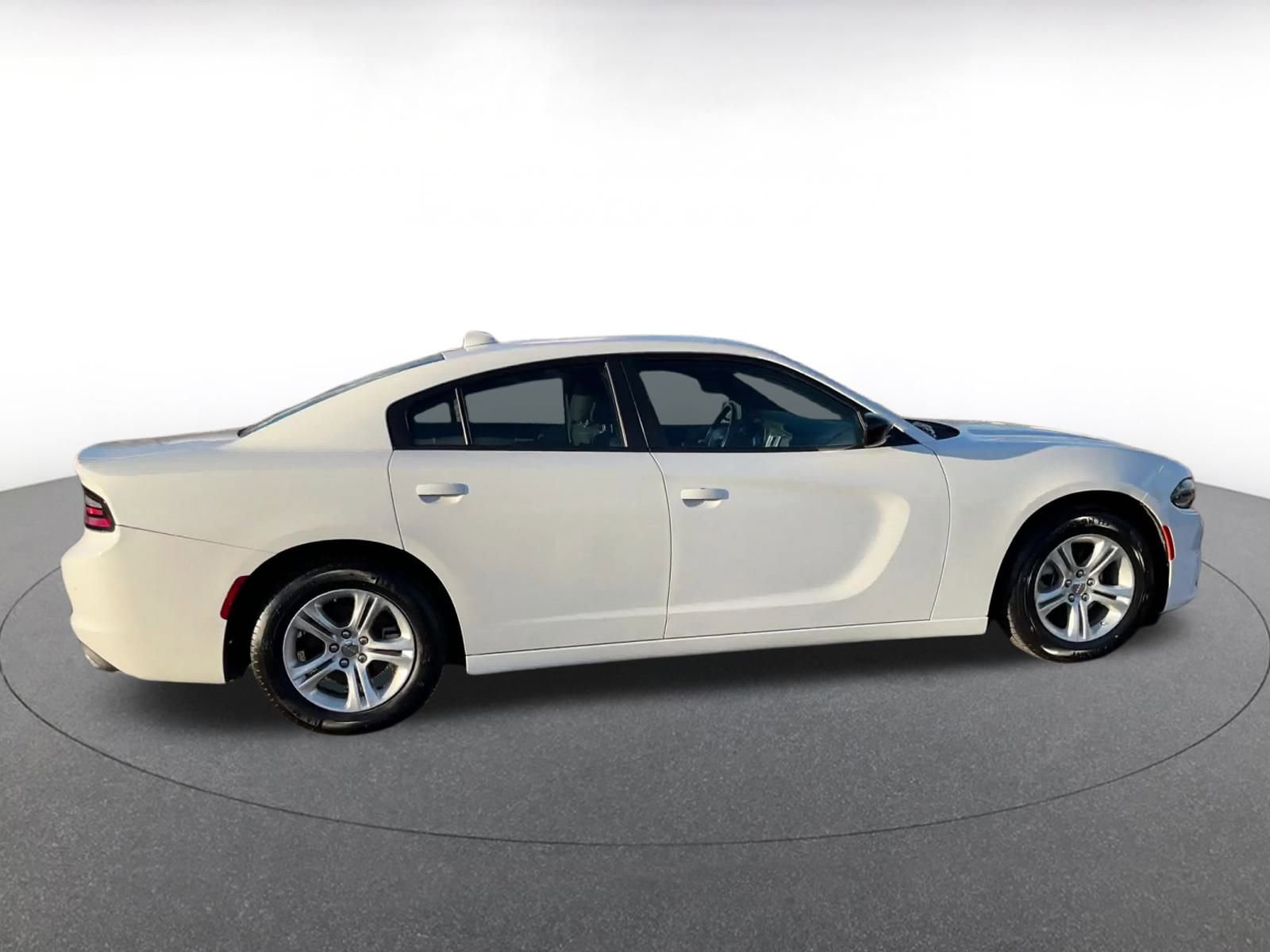 Used 2023 Dodge Charger SXT image 16