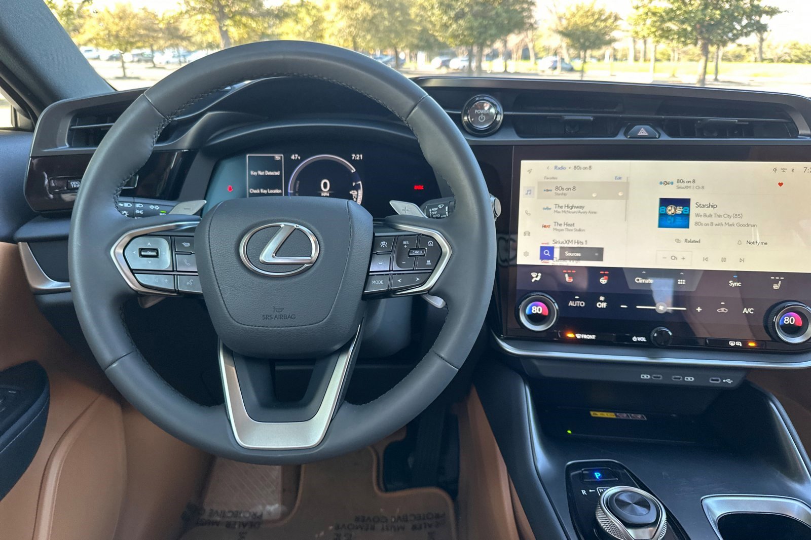 Certified 2025 Lexus RZ 300e w/ Accessory Package (2T) image 18