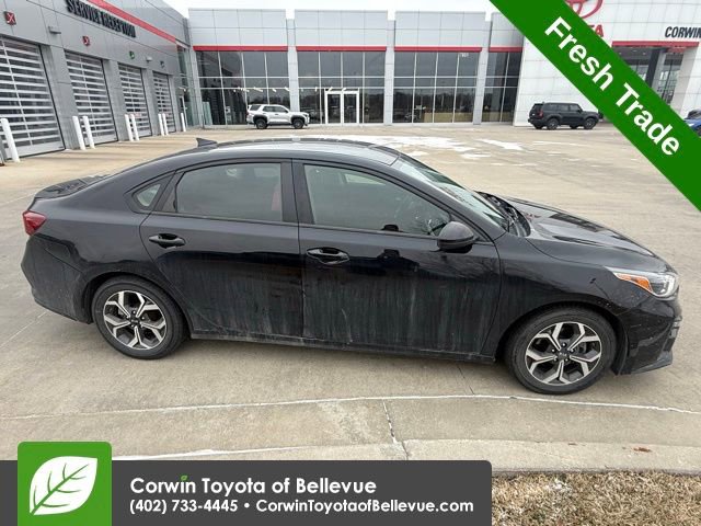 Used 2021 Kia Forte LXS image 2