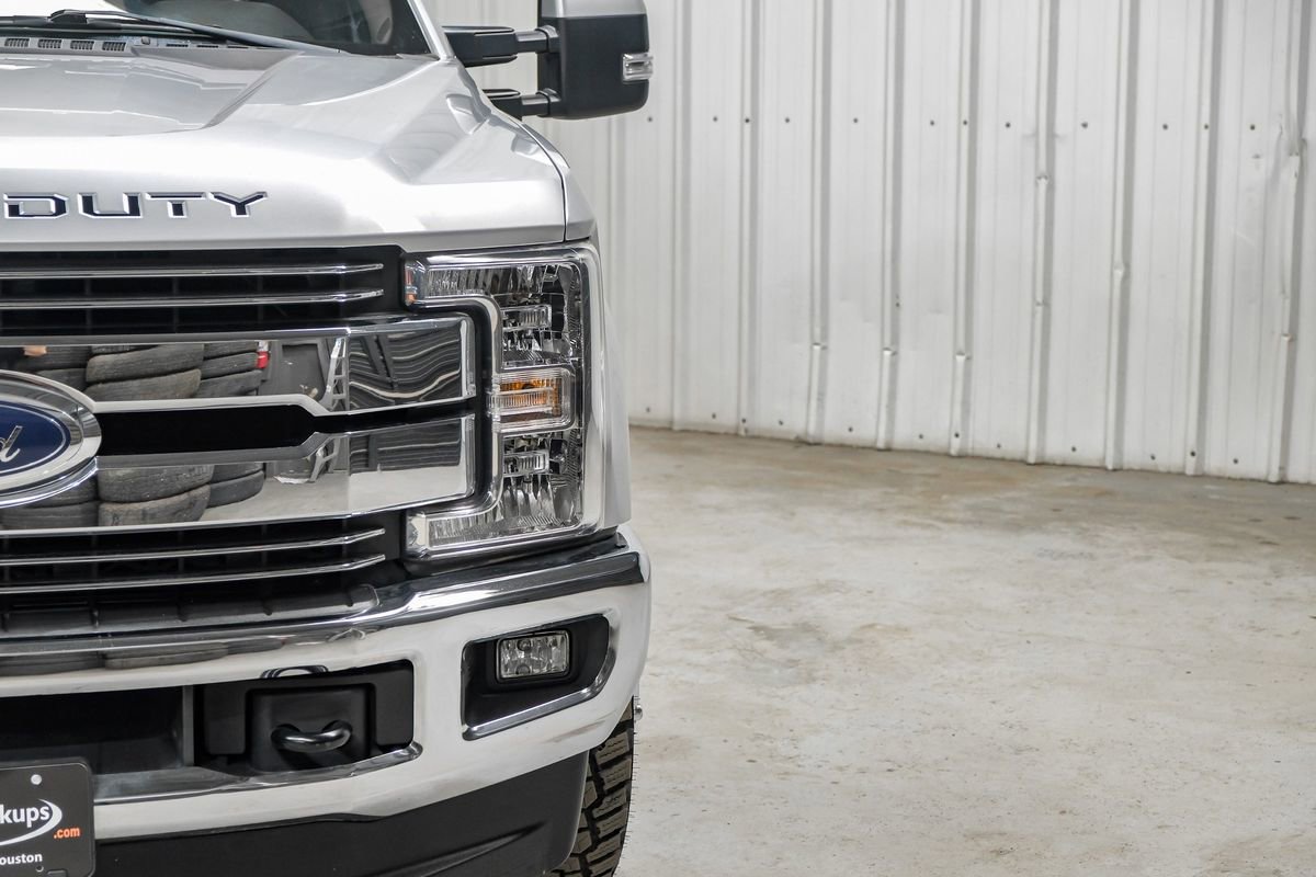 Used 2019 Ford F350 Lariat w/ Lariat Value Package AWD/4WD image 51