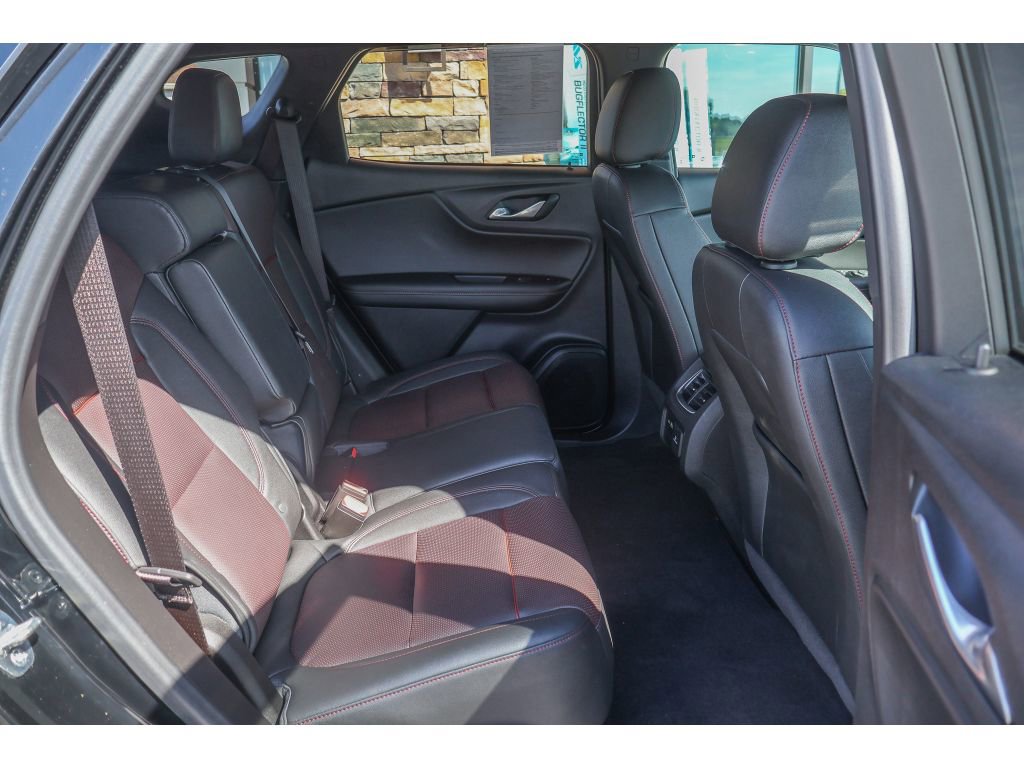 Used 2022 Chevrolet Blazer RS w/ Enhanced Convenience Package AWD/4WD image 18