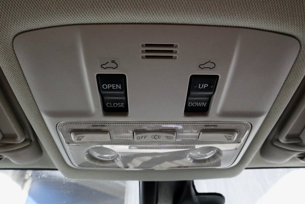 Used 2014 Toyota RAV4 Limited image 32