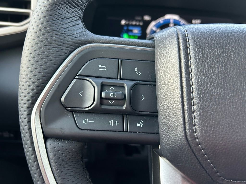 Certified 2026 Toyota Tundra Limited AWD/4WD image 21