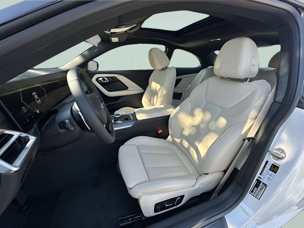 Certified 2026 BMW 230i Coupe w/ Convenience Package RWD image 13