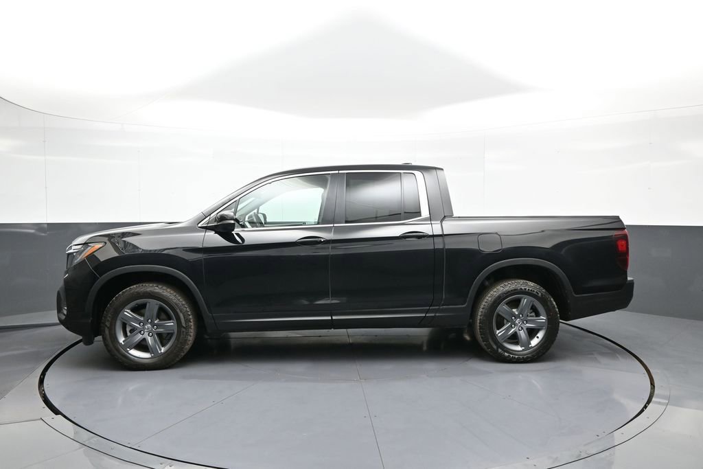 Certified 2023 Honda Ridgeline RTL image 9